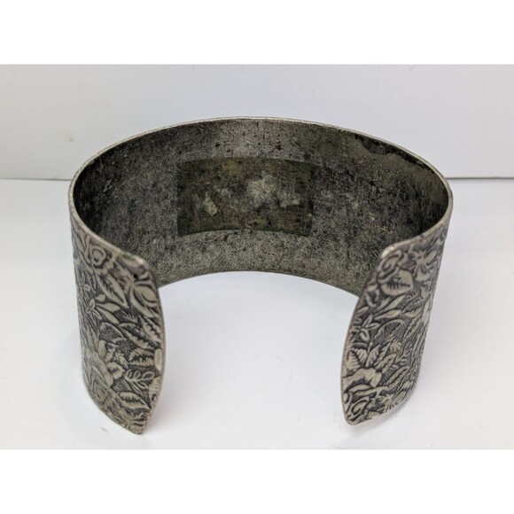 Roses Textured Metal Cuff Bracelet - Picture 4 of 5